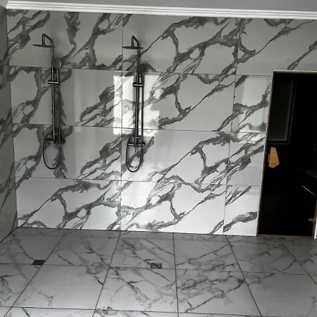 шепіт води Yasinya